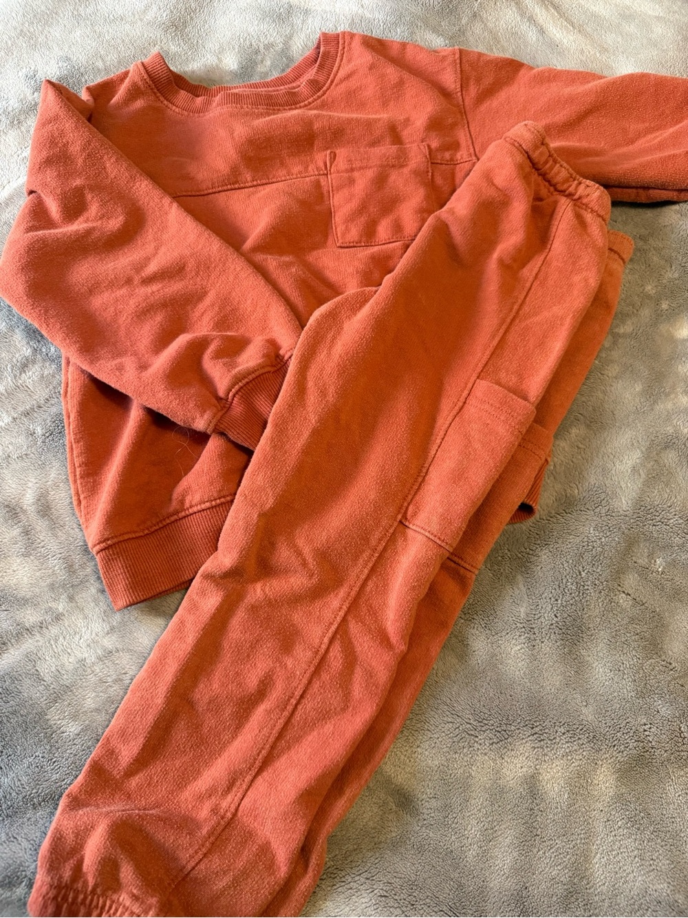 Cat & Jack Rust Orange Kids Sweatshirt and Joggers Set